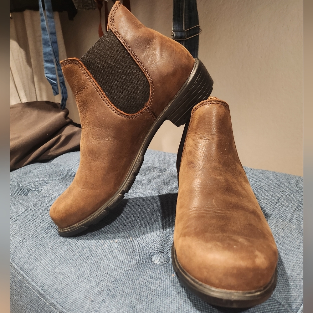 Women’s Blundstone Antique Brown Boots Size USA 7